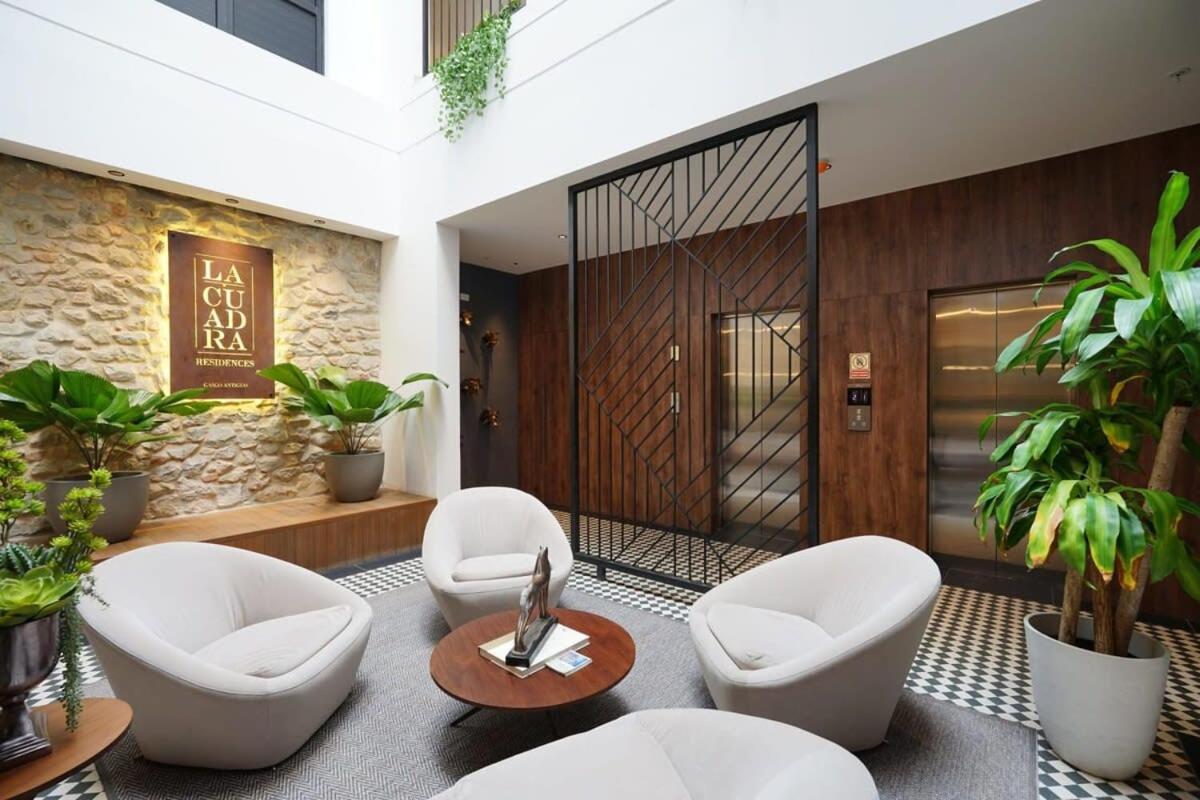 Lively 1Br In Casco Viejo Cidade do Panamá Exterior foto